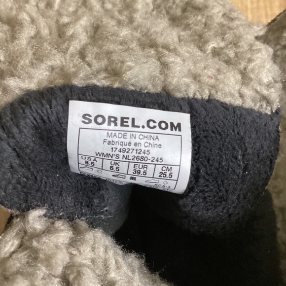 Sorel Boots EMILIE Lace Up Leather Suede Waterproof  Womens Size 8.5 - Picture 6 of 6